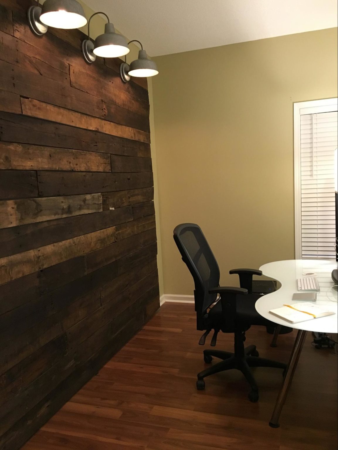 How To Build A Moveable Wood Wall Background For Your Home Office